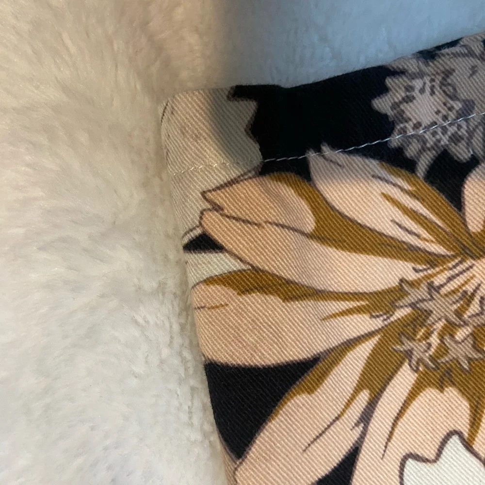 Floral Wide-Leg Pants
